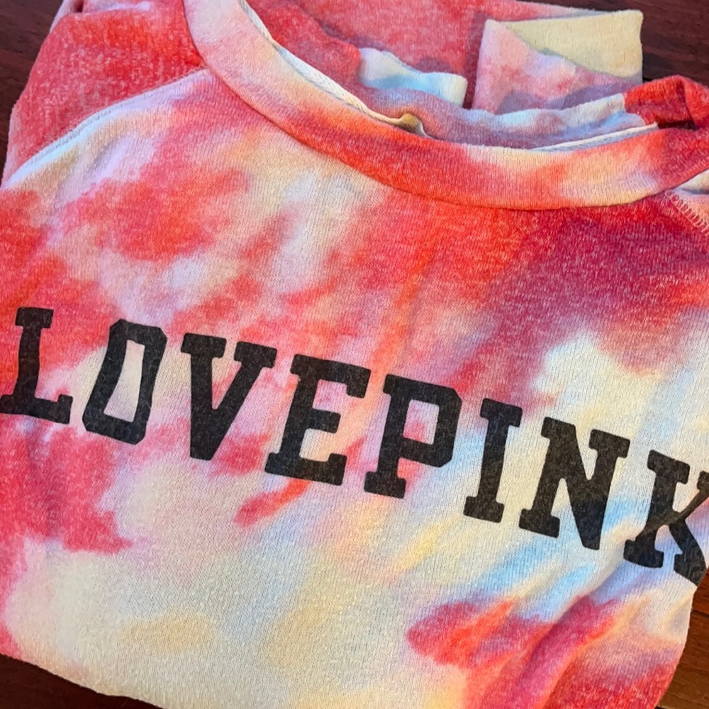 VS oversized long sleeve